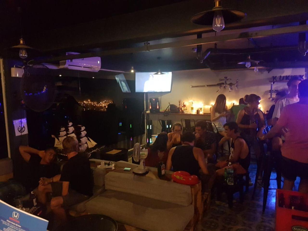 199X Hostel Backpackers Saigon 胡志明市 外观 照片